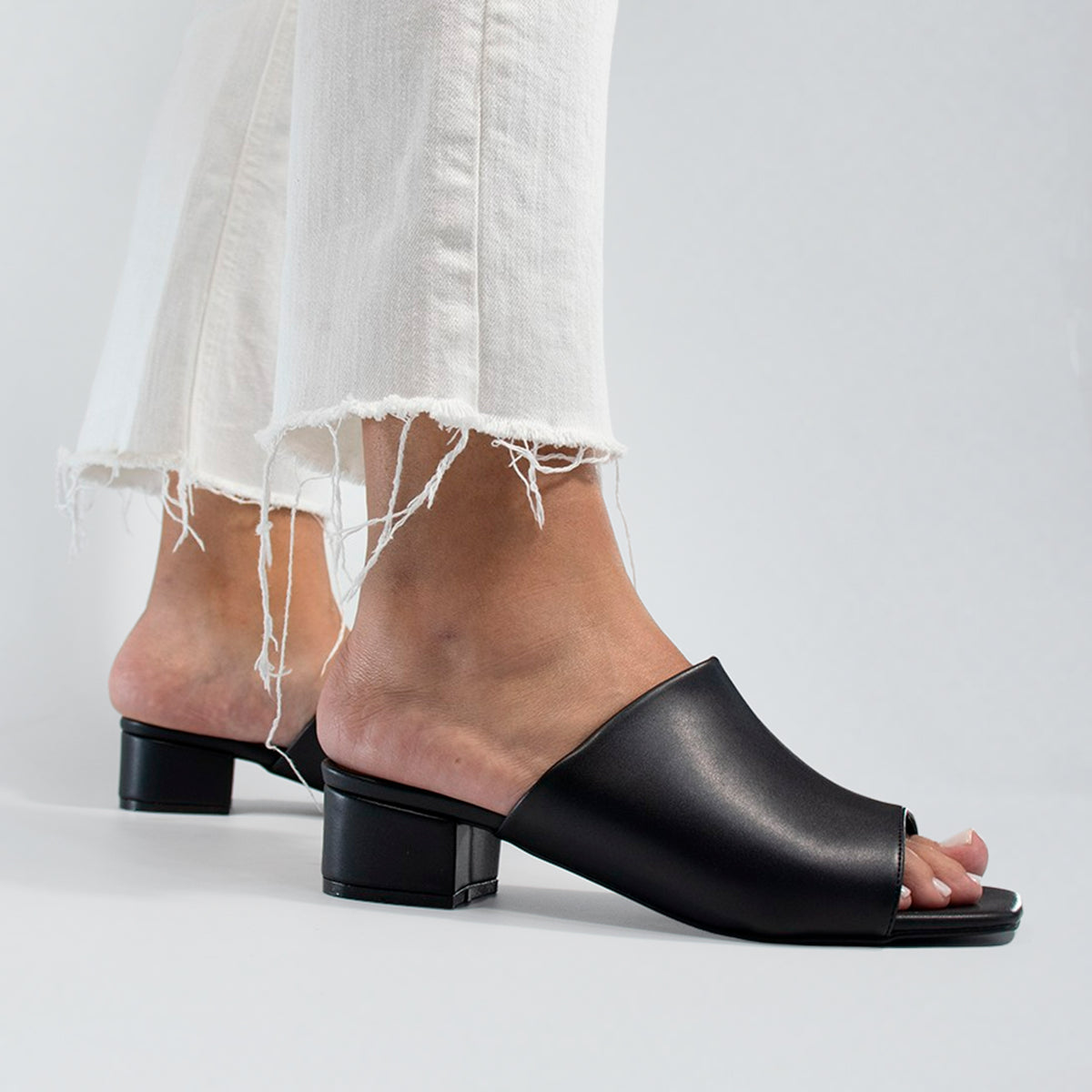 Sandalia tacón cómodo para mujer-Outfit